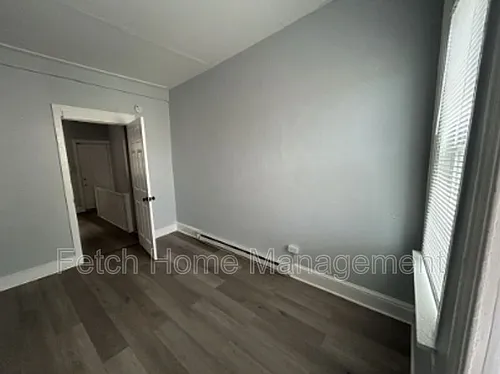 430 Manor St Photo 1