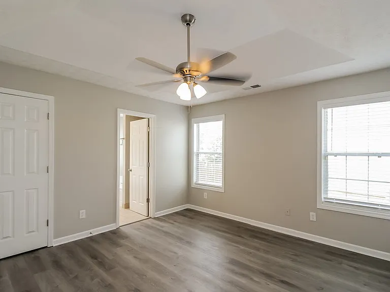 88 Ann Cir SE — Photo 10