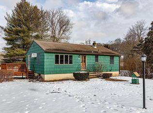 10 Bonnybrook Drive, New Milford, CT 06776