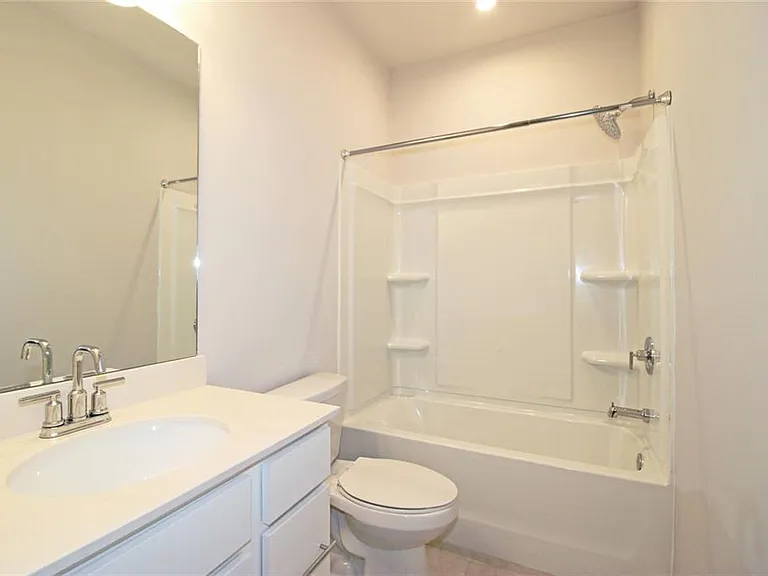 1675 Coasta Way — Photo 23