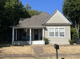 509 N Buffalo Ave, Cleburne, TX 76033