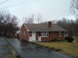 513 Caldwell St NW, Roanoke, VA 24017