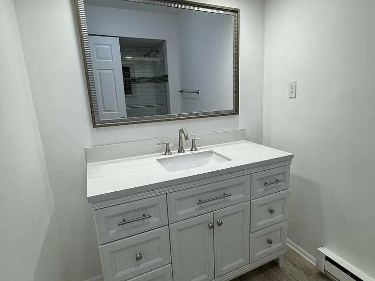 175 Amberly Dr #A — Photo 11