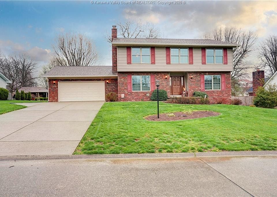 1st image of 31 Sherwood Cir