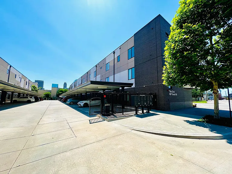 627 Couch Dr #S13 — Photo 10