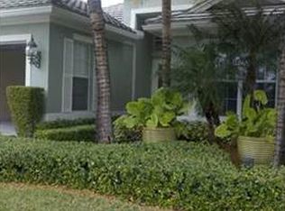 10615 La Strada, West Palm Beach, FL 33412