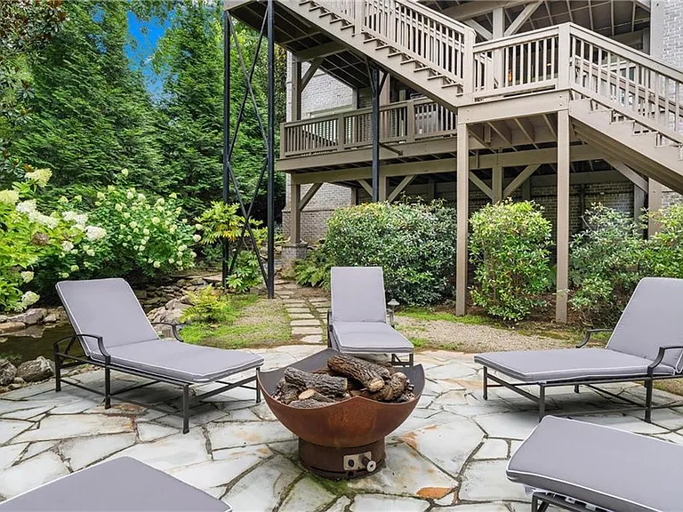 1685 Mount Paran Rd NW — Photo 85