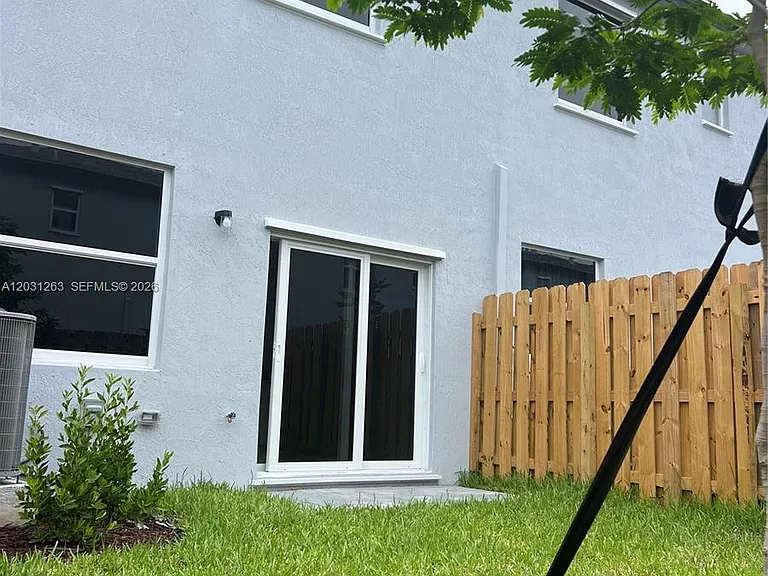 17938 SW 357th Ter — Photo 11