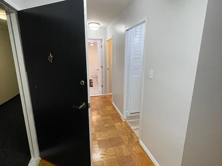 2030 F St NW #301 — Photo 11