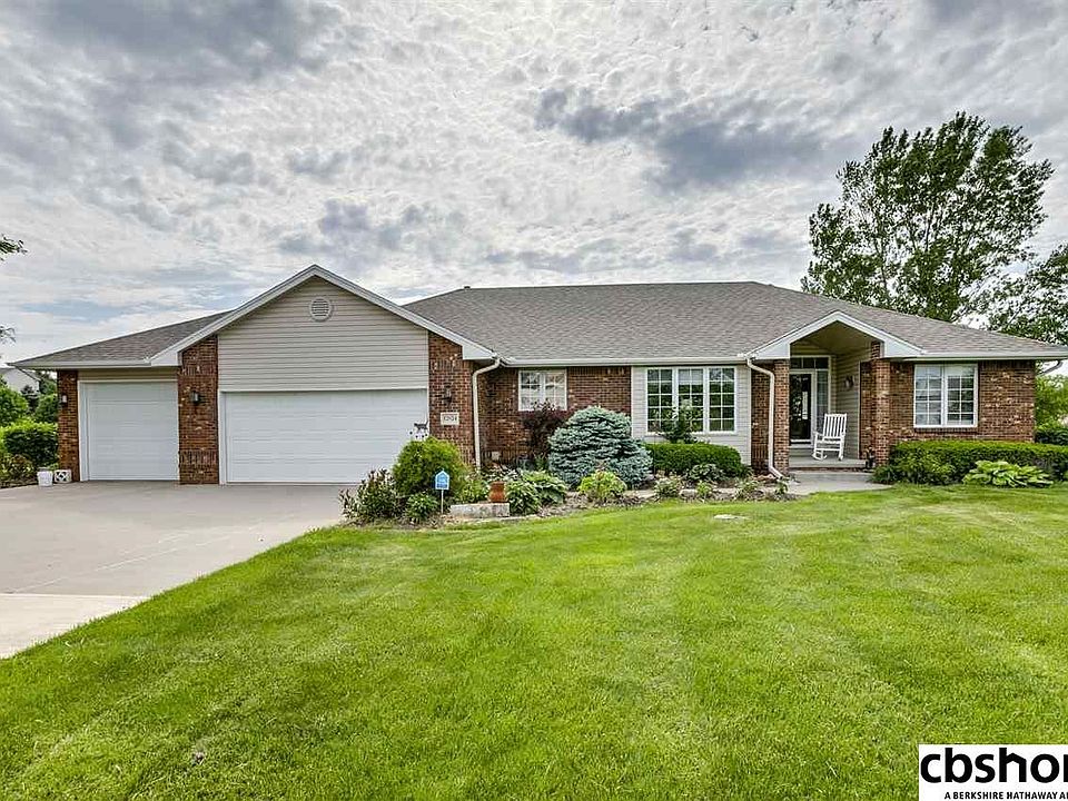 1st image of 12024 Lewison Ln
