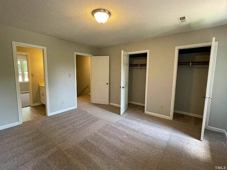 3205 Warwick Dr — Photo 10