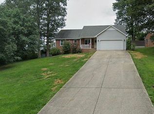 1 Westwood Pl, North Vernon, IN 47265