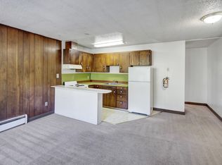 Country Lane, Anchorage, AK 99503