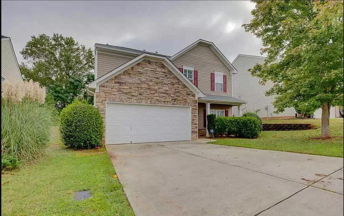 Building Photo - 416 Chartwell Dr
