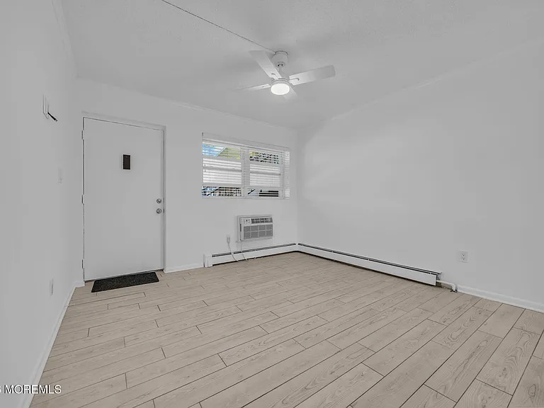 455 Ocean Blvd #21 — Photo 3