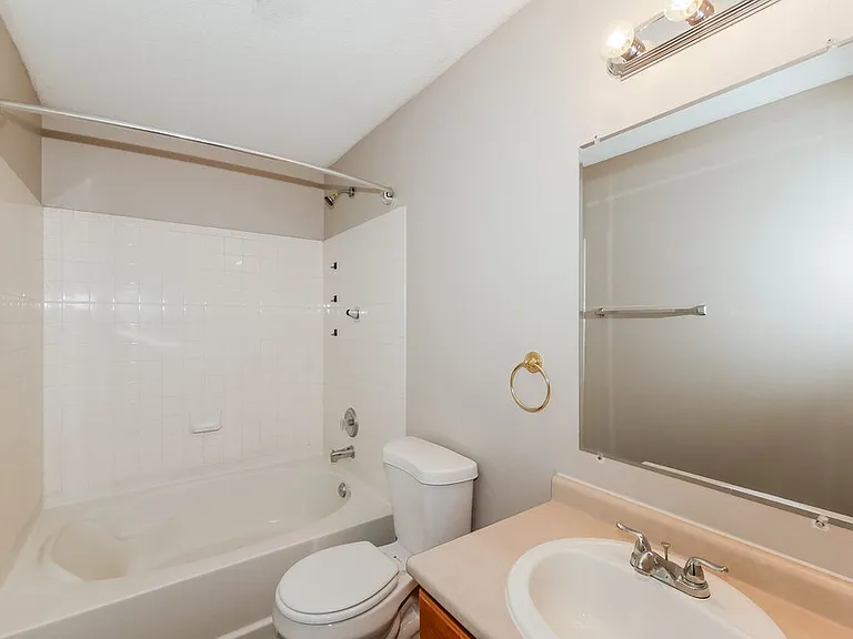 2344 Summerwood Ln — Photo 15