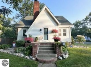 1315 Mill St, Midland, MI 48640