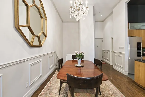 Sold by Nest Seekers International | media 17