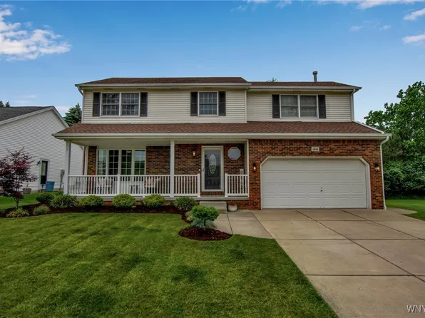 44 Wedgewood Dr, Cheektowaga, NY 14227