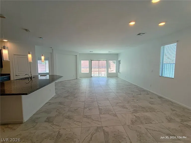 8139 Shale Canyon St — Photo 3