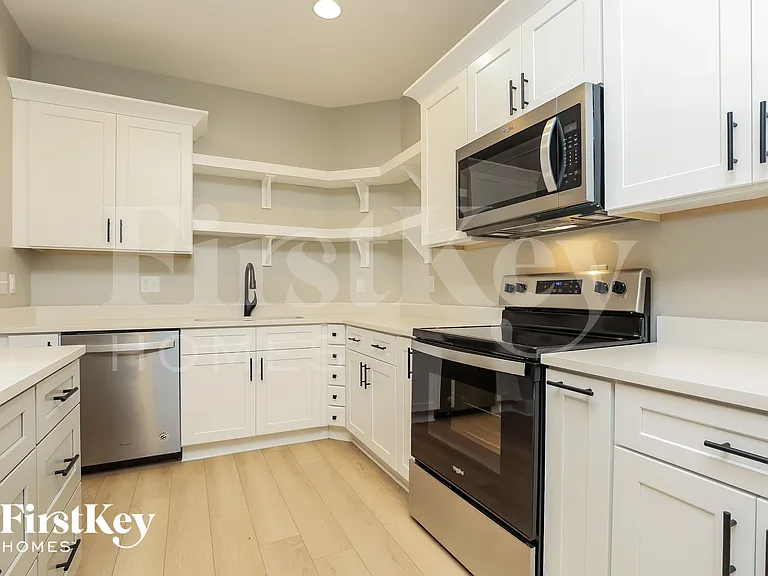 2045 Hamilton Hill Dr — Photo 6