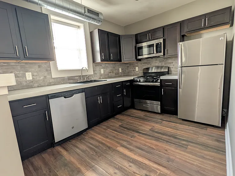 5821 E Liberty Blvd #1 — Photo 12