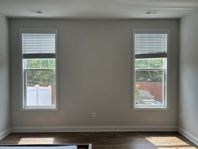 3423 Montague St — Photo 8