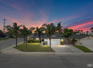 6805 Kip Way, Bakersfield, CA 93307