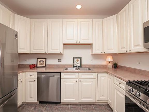 5th image of 34435 N Old Walnut Cir Unit 104