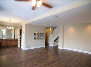 1052 S Kingshighway Blvd #J, Saint Louis, MO