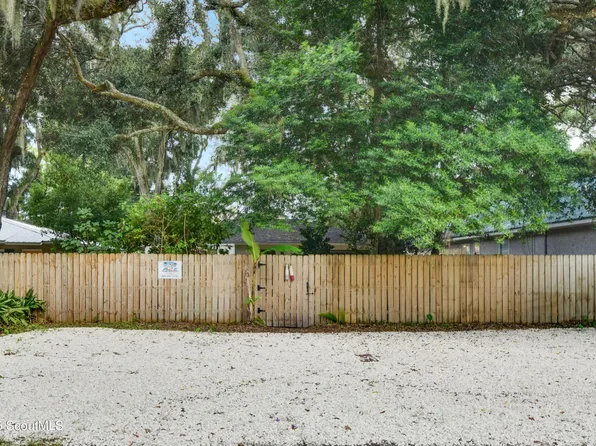 236 Broadway St, Saint Simons Island, GA 31522