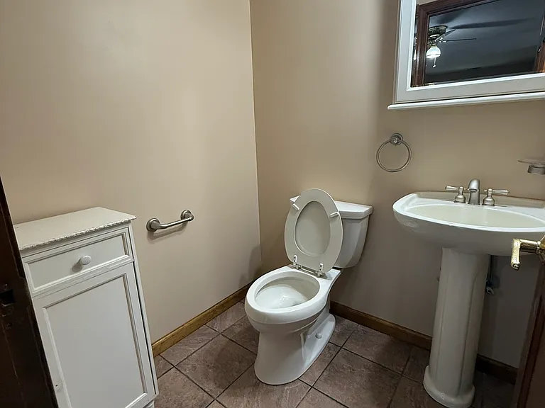 1302 Summer Hill Dr #1302 — Photo 5