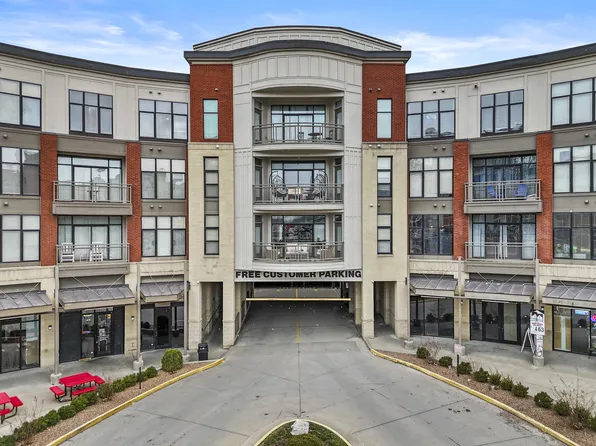 535 S Upper St APT 215, Lexington, KY 40508