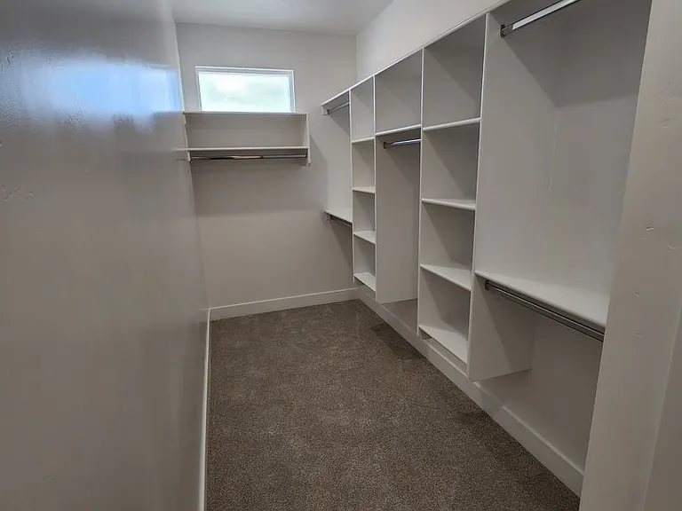 828 E Desert Cactus Dr — Photo 4