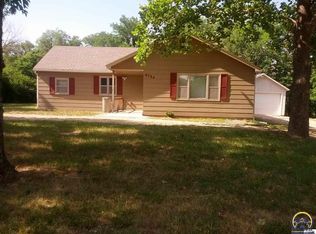 8724 SW 10th Ave, Topeka, KS 66615