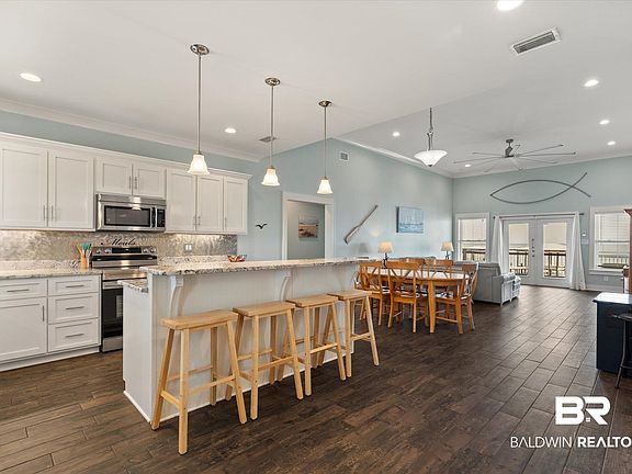 2nd image of 672 Bonita Ct