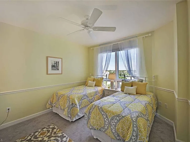 4255 Gulf Shore Blvd N #407 — Photo 13