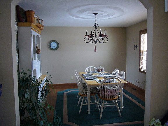 4th image of 3550 Oakstone Dr