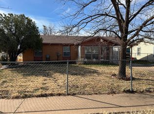 1828 E 2nd St, Lubbock, TX 79403