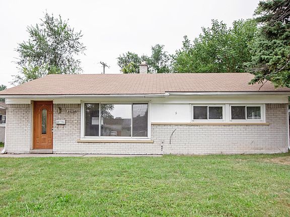 3rd image of 25739 Miracle Dr