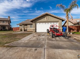 2375 Tori Ct, Imperial, CA 92251