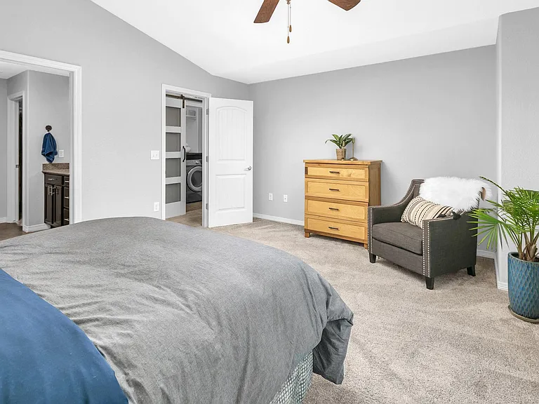 472 Tahoe Dr — Photo 12
