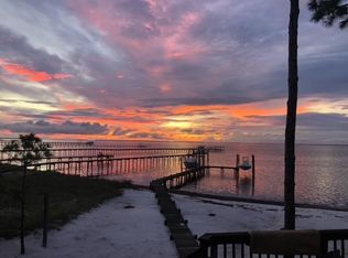 2059 Turpentine Trl, Saint George Island, FL 32328