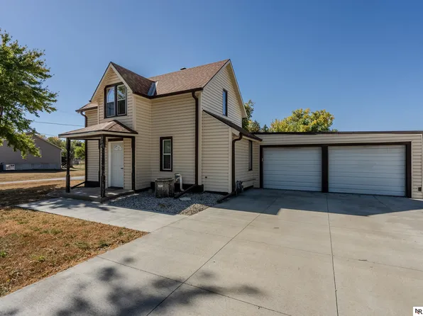 203 N State St, Hooper, NE 68031