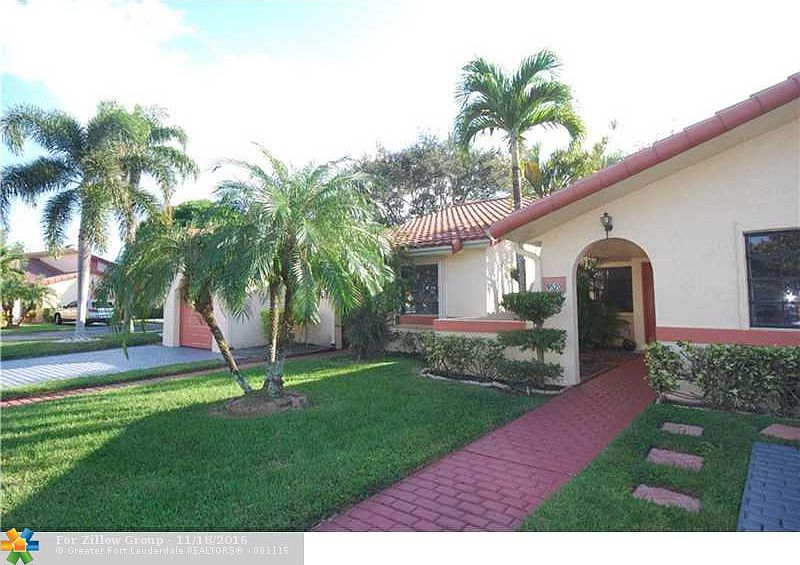 1st image of 9520 Sevilla Ln
