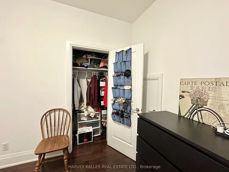 543 Palmerston Blvd #2 — Photo 10