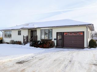 137 South St, Champlain, NY 12919