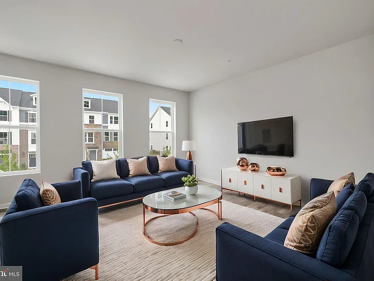 5616 Ludlow Pl — Photo 25