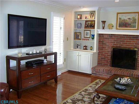 5th image of 8940 Saltcoats Ct