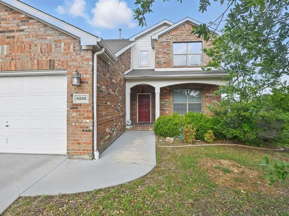 4245 Enchanted Rock Ln, Fort Worth, TX 76244